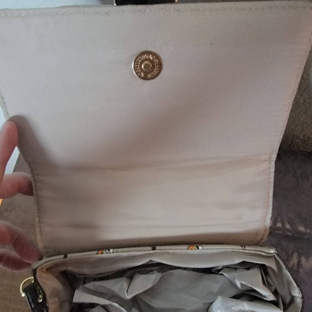 Disney Donald Duck Crossbody Purse NWT - Picture 7 of 11